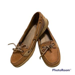 Women’s Tan Leather Sperry Top siders sz9.5